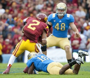 Kevin McDermott will compete with the longest-tenured current 49er, Brian Jennings, to be the team’s long snapper this season. No long snappers were drafted this season, and McDermott was signed by San Francisco as an undrafted free agent.