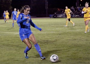 Sophomore midfielder Taylor Alderete and the UCLA women's soccer team had 24 shot attempts to the Huskies' four on Monday. 