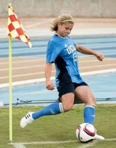 web.sp.8.25.wsoccer.picC.AYEO.jpg