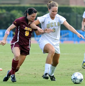 26021_web.sp.wsoccer.pica.jpg