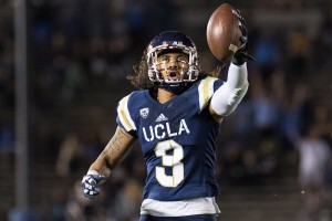 Redshirt senior defensive back Randall Goforth picked off Oregon State's quarterback Marcus McMaryion and returned it for a touchdown – sealing the victory for UCLA. (Austin Yu/Daily Bruin senior staff)