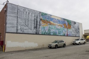 Artist Eva Cockroft created the mural "Chain Undone" in Rancho Park in 1992 for a neighborhood pride initiative. However, the message about the dangers of industrialism still applies to today's environmental policies and climate. (Alyssa Dorn/Daily Bruin staff)