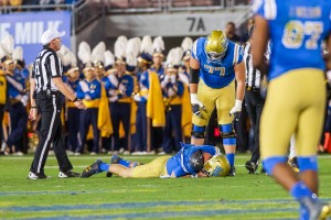 Rosen returned to the sideline in the second half wearing sweats and did not re-enter Friday night's game.